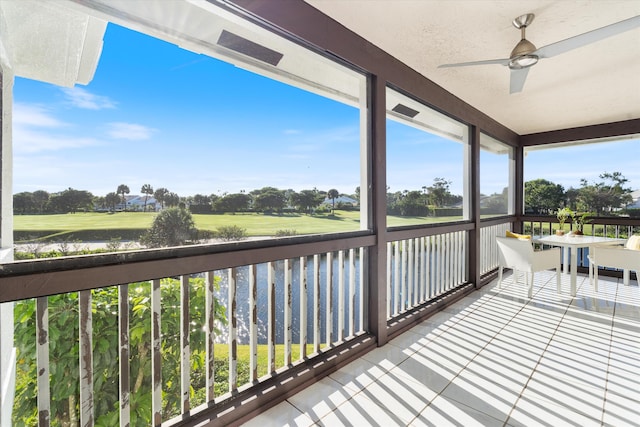 balcony with a ceiling fan