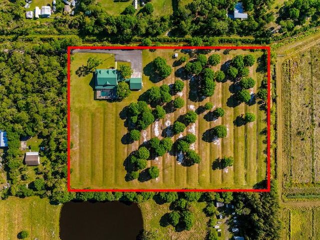 8686 Andrews Ave, Fort Pierce, FL 34945 - aerial overview of property's location featuring property boundaries highlighted
