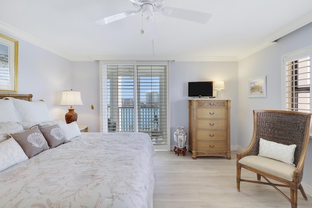 bedroom with light wood-style flooring, crown molding, ceiling fan, and access to outside