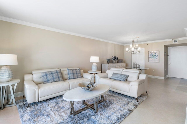 living room with crown molding, a notable chandelier, visible vents, and baseboards