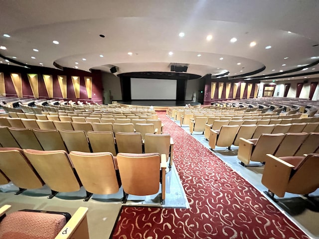 home theater room featuring recessed lighting