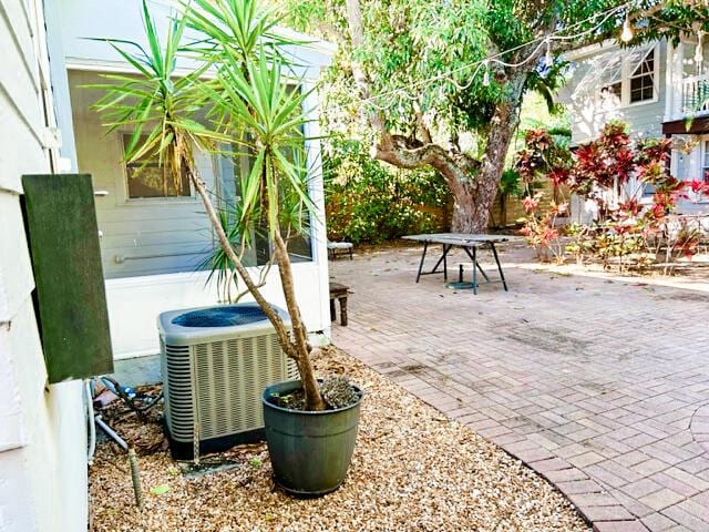 view of patio / terrace featuring cooling unit