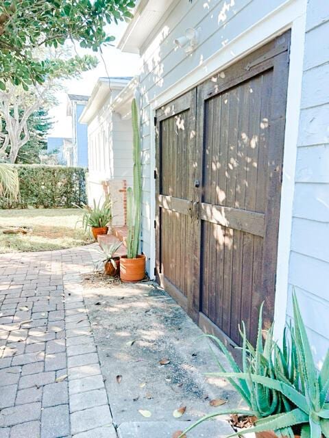 entrance to property with a patio