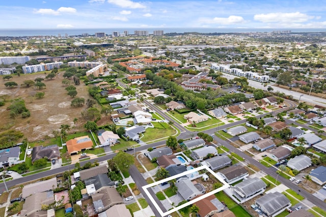 bird's eye view with a view of city