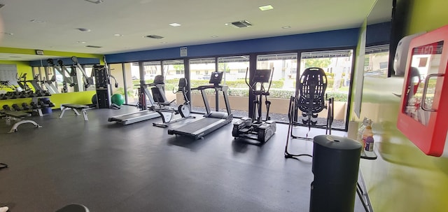 gym with visible vents and plenty of natural light