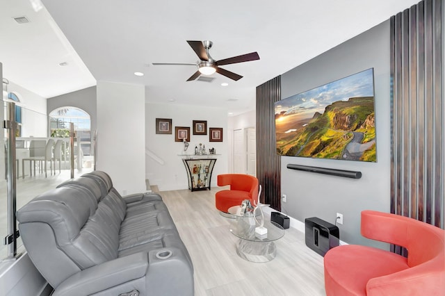 living area with recessed lighting, wood finished floors, visible vents, and ceiling fan