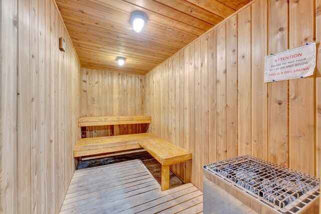 view of sauna / steam room