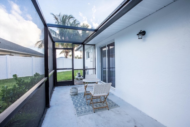 view of sunroom / solarium