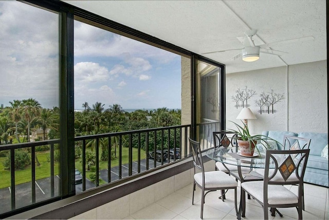 balcony with ceiling fan