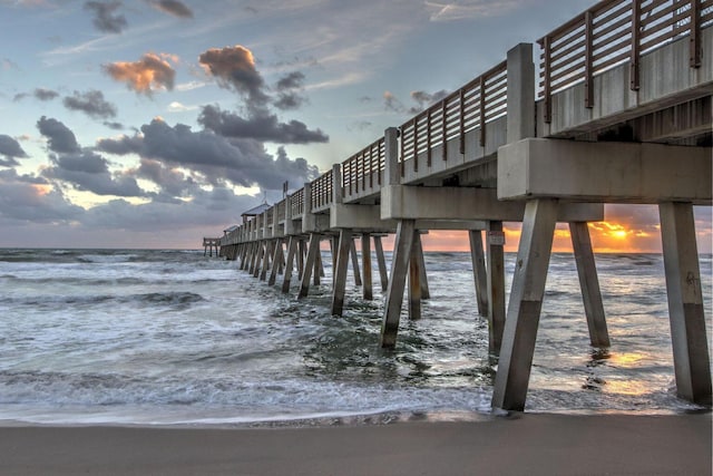 826 Dakota Dr Unit 105, Jupiter, FL 33458 - view of community featuring view of water and beach and a pier