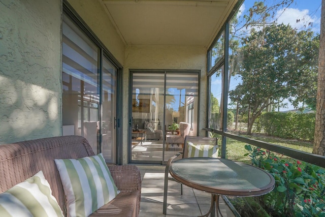 view of sunroom / solarium