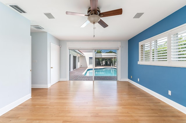 2601 NE 37th St, Fort Lauderdale, FL 33306 - view of pool with a ceiling fan