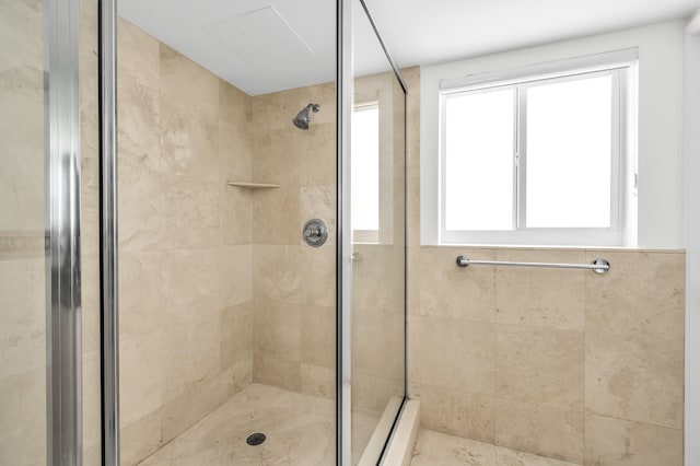 2601 NE 37th St, Fort Lauderdale, FL 33306 - bathroom featuring a shower stall