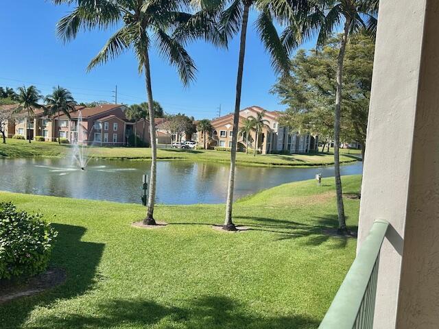 7896 Sonoma Springs Cir Unit 204, Lake Worth, FL 33463 - view of water feature featuring a residential view