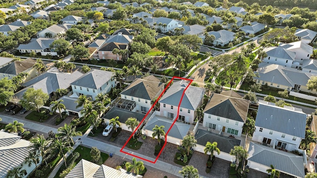 birds eye view of property featuring a residential view