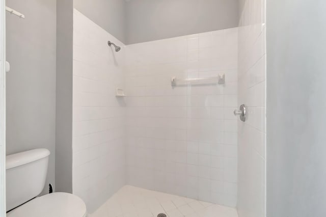 15443 Floral Club Rd, Delray Beach, FL 33484 - bathroom with a shower stall and toilet