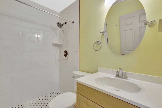 5489 NW Evanston Ave, Port Saint Lucie, FL 34983 - full bath with vanity, toilet, and tiled shower