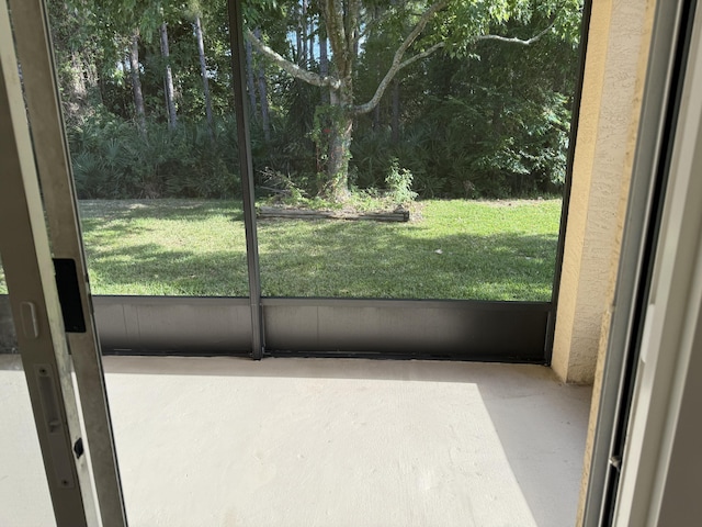 560 SW Indian Key Dr S, Saint Lucie West, FL 34986 - view of unfurnished sunroom