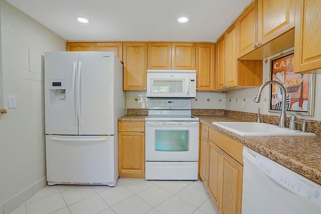 406 Flanders I, Delray Beach, FL 33484 - kitchen with white appliances, a sink, light tile patterned floors, recessed lighting, and baseboards