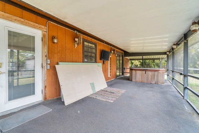 view of unfurnished sunroom