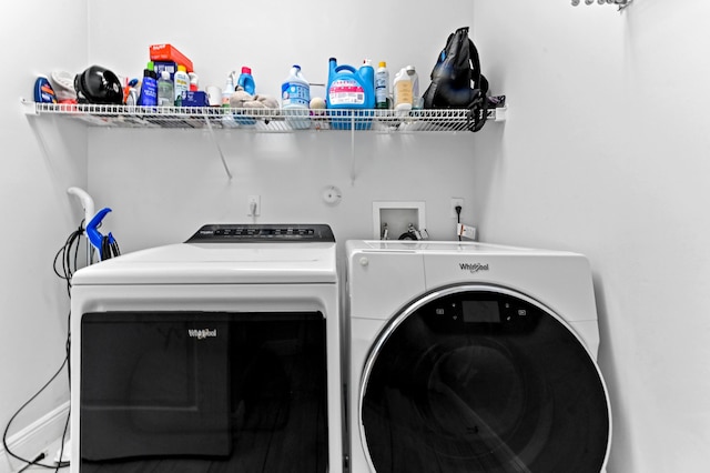 5822 Saddle Trail Ln, Lake Worth, FL 33449 - washroom featuring independent washer and dryer