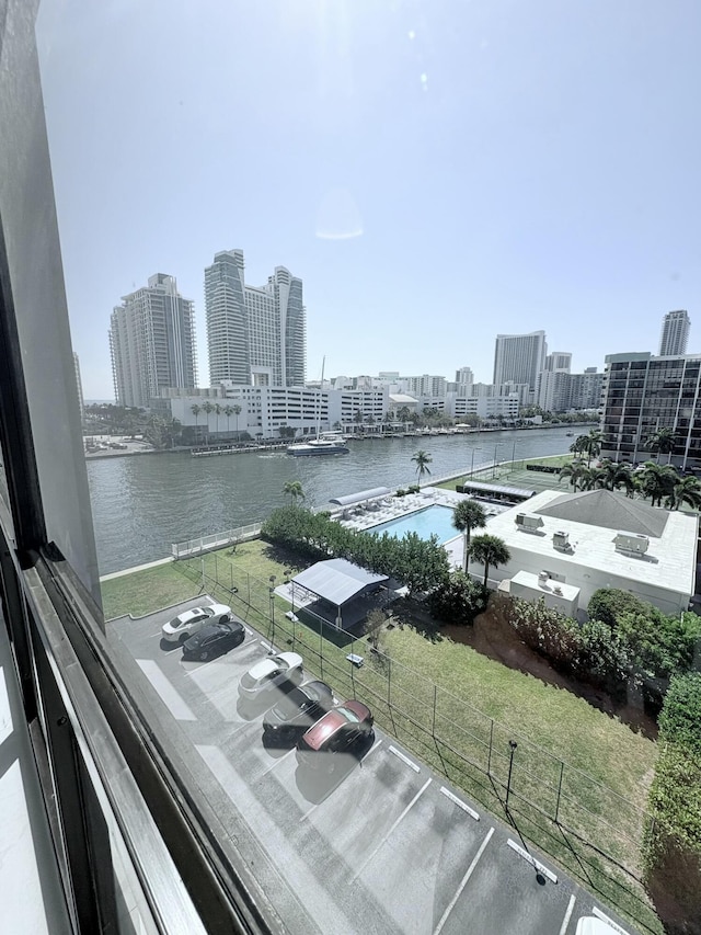 view of water feature featuring a view of city