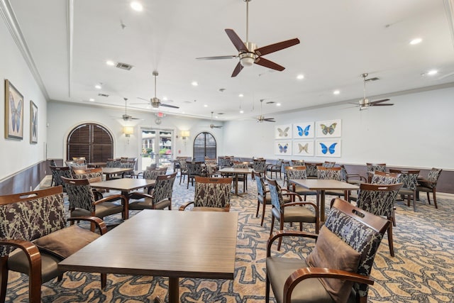 dining area featuring recessed lighting, visible vents, light carpet, and ceiling fan