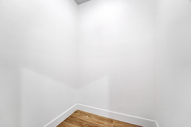 1085 26th St, Vero Beach, FL 32960 - interior space featuring wood finished floors and baseboards