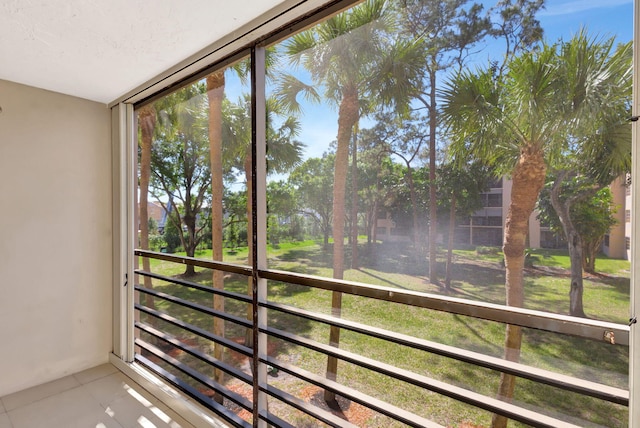 view of unfurnished sunroom