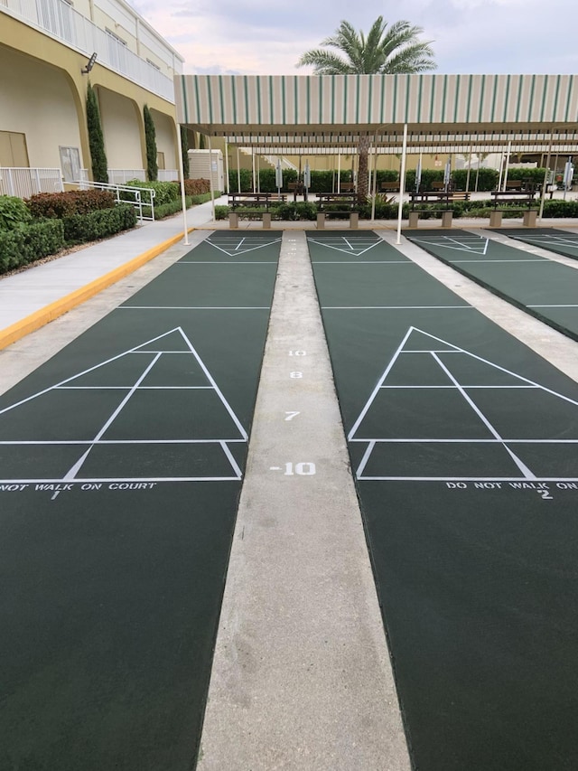 surrounding community with shuffleboard