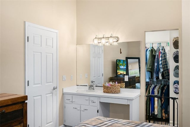 bathroom with vanity