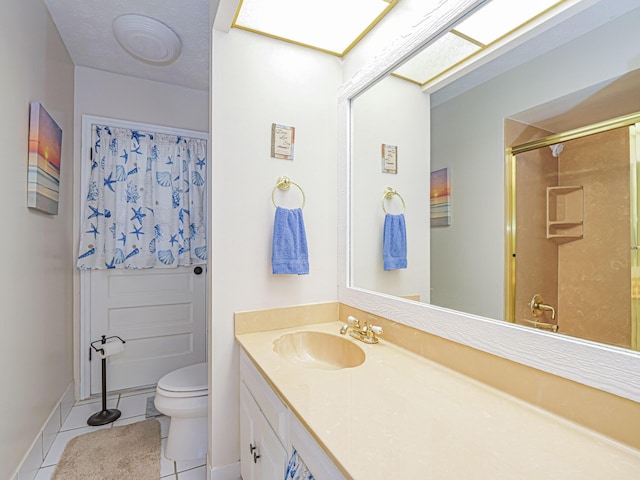 full bathroom with toilet, tile patterned flooring, a shower, baseboards, and vanity