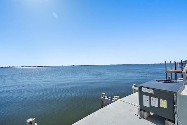 10701 S Ocean Dr Unit 876, Jensen Beach, FL 34957 - dock area featuring a water view