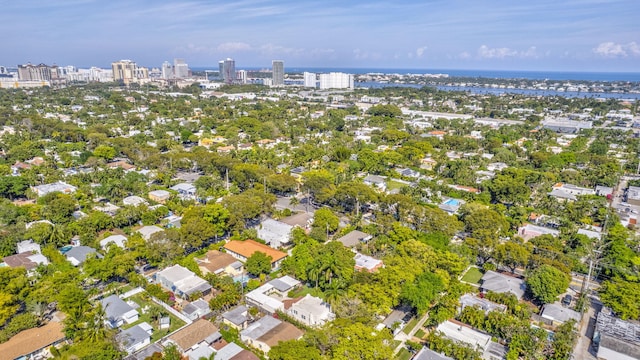 drone / aerial view with a view of city