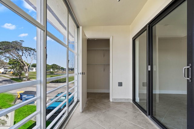 view of sunroom / solarium