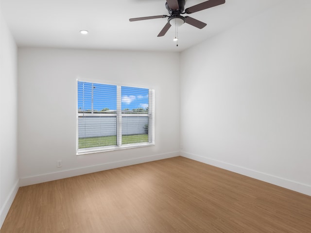 4524 Concordia Ln, Boynton Beach, FL 33436 - spare room with wood finished floors, a ceiling fan, and recessed lighting