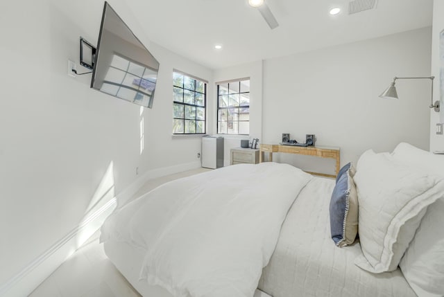 bedroom with recessed lighting, visible vents, baseboards, and a ceiling fan