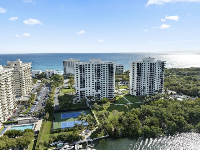 bird's eye view with a water view