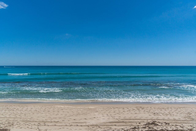 400 Village Green Cir W Unit 202, Palm Springs, FL 33461 - water view with nearby beach