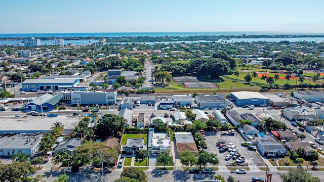 bird's eye view featuring a water view