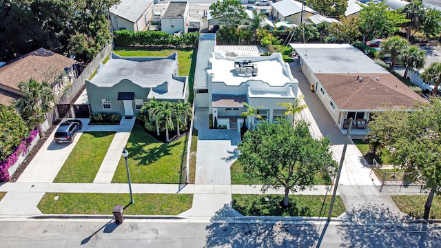 drone / aerial view featuring a residential view