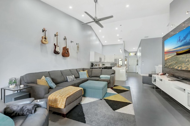 9238 E Vineland Ct E Unit E, Boca Raton, FL 33496 - living area with baseboards, recessed lighting, high vaulted ceiling, and ceiling fan