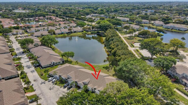 9238 E Vineland Ct E Unit E, Boca Raton, FL 33496 - birds eye view of property featuring a residential view and a water view