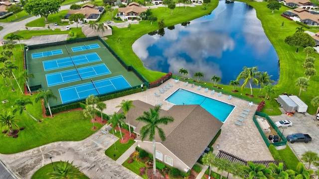 9238 E Vineland Ct E Unit E, Boca Raton, FL 33496 - bird's eye view with a water view