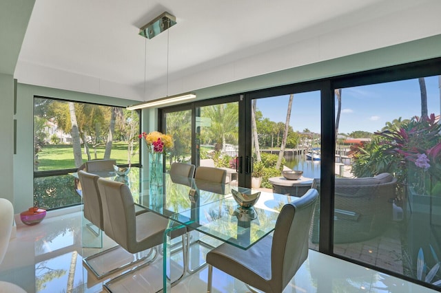 view of sunroom / solarium
