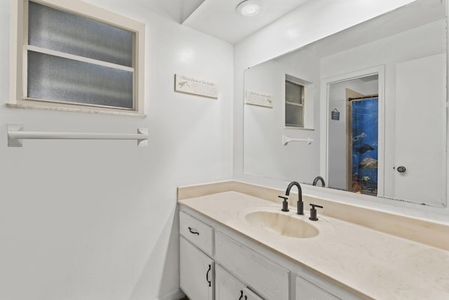 7003 Arthurs Rd, Fort Pierce, FL 34951 - full bathroom featuring vanity and a shower with curtain