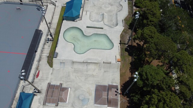 155 Waterford Dr, Jupiter, FL 33458 - aerial view of a pool