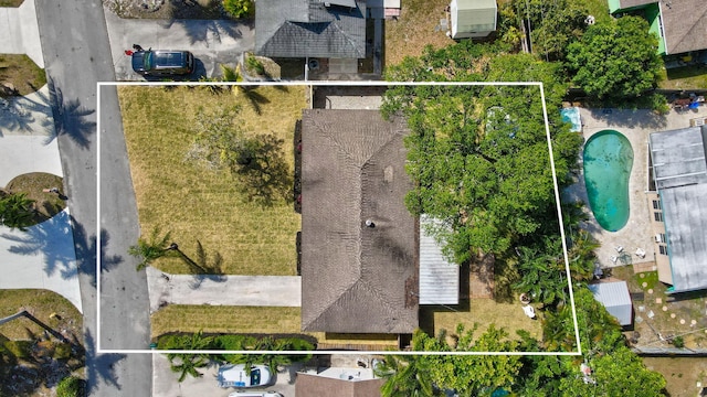 6887 Osborne Dr, Lake Worth, FL 33462 - aerial overview of property's location with property boundaries highlighted and a pool