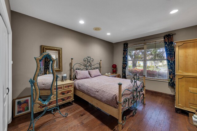 17888 Fieldbrook Cir W, Boca Raton, FL 33496 - bedroom featuring recessed lighting, dark wood-type flooring, and baseboards