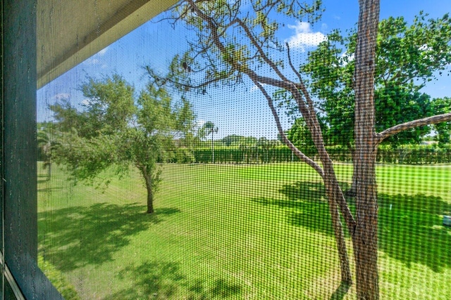 9 Stratford Dr Unit D, Boynton Beach, FL 33436 - view of yard